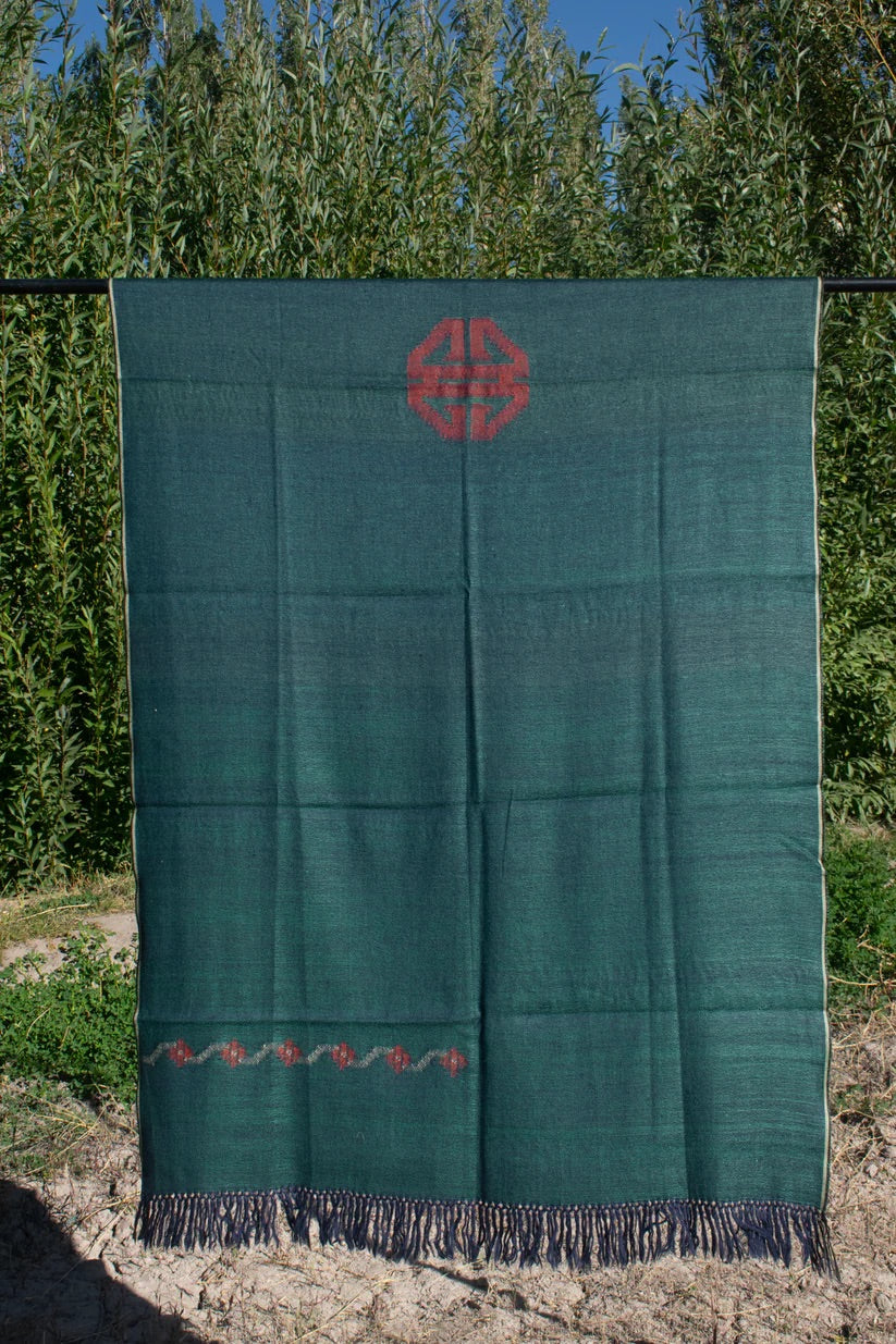 Gyandum Shawl