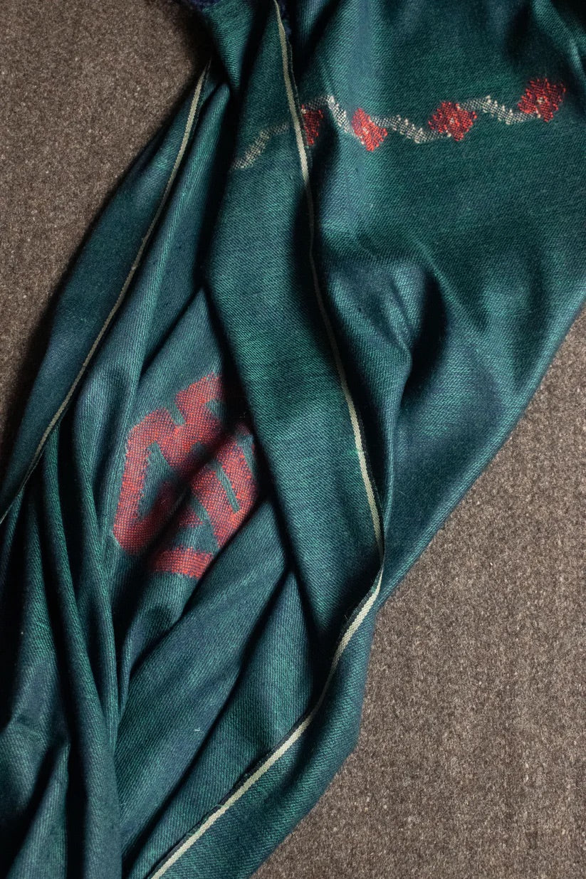 Gyandum Shawl